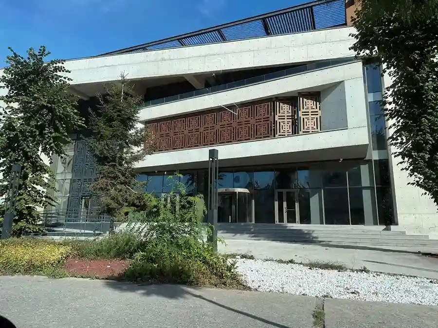 Türen İnşaat Söğütlü Kültür Merkezi